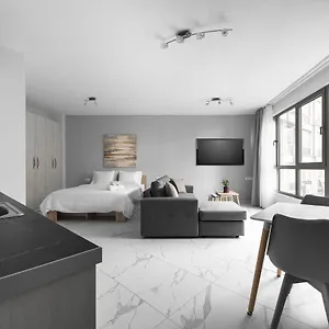 https://apt-avenue-nilie-hospitality-mgmt.hotelschalkidiki.net